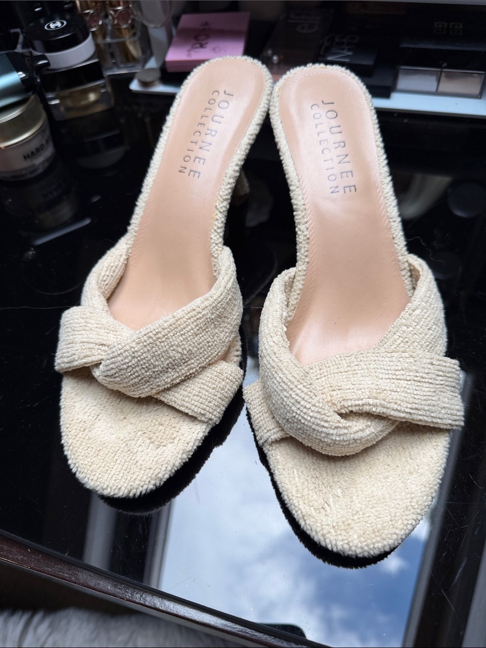 Journee Collection Cream Knotted Terry Slide Mules